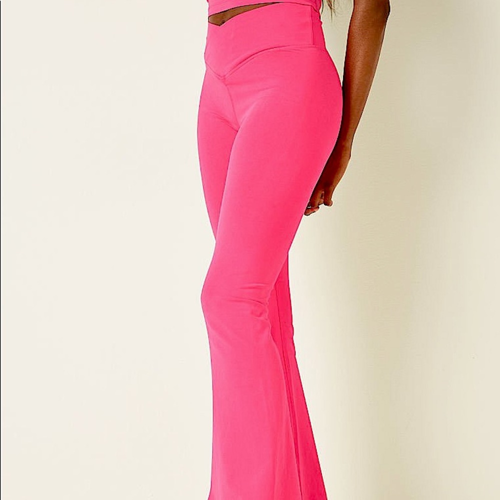 💓PiNK ViCTORIA SECRET 💕💓 NEW WITH TAGS SIZE SMALL